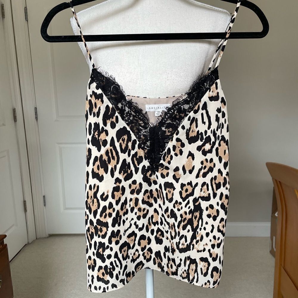 Socialite Leopard Print Lace Trim Camisole - Picture 2 of 5